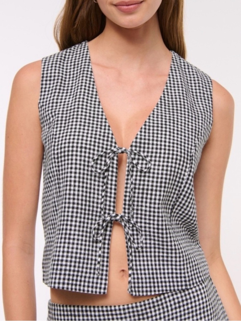 Abercrombie & Fitch Black and White Gingham Tie-Front Top